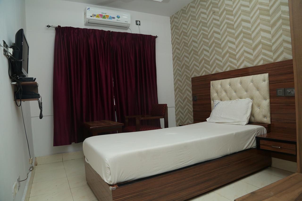 Konark Lodge Visakhapatnam Exterior foto